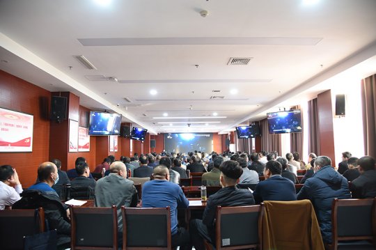 學標準·對標準·落實標準丨鯤鵬公司開展機電人員標準化技能提升培訓