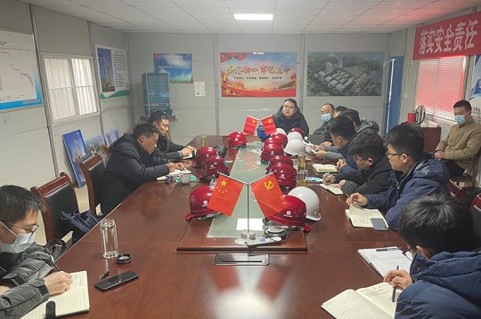 集團公司檢查組對港航大廈項目開展節前安全大檢查