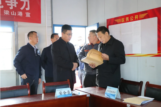 張廣宇看望慰問堅守崗位一線職工 督導節日期間安全生產工作