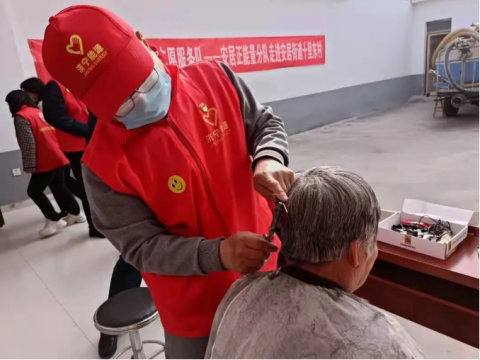 贈人玫瑰之手，經久猶有余香