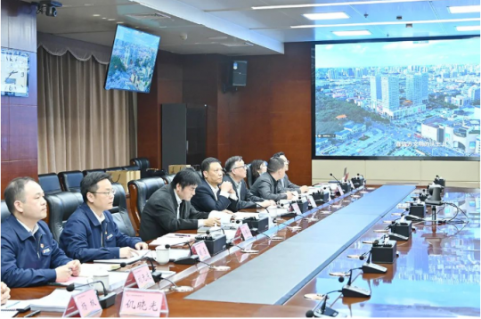 濟寧能源召開重點裝備制造項目及創新投融資方案交流匯報視頻會議