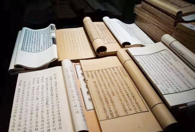 安居煤礦：《典籍里的中國》之“論語”智慧（孔杰）.jpg