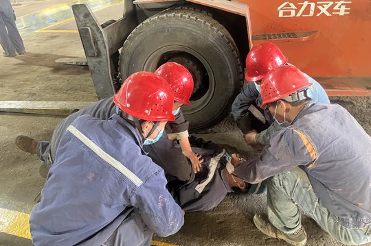 朱家峁煤礦舉行特種設備事故應急演練活動