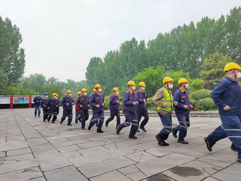 躍進港組織防汛應急演練  為生命開辟綠色走廊