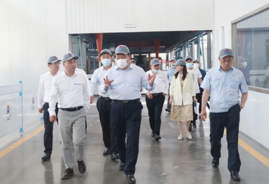 屈耀武到精密制造產業園調研助企攀登工作