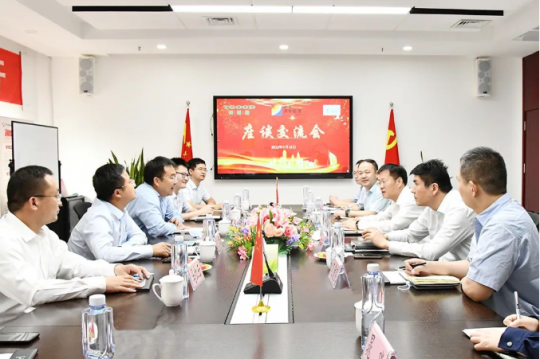 特銳德公司客人到訪濟寧能源洽談項目合作