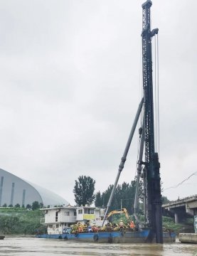 項目攻堅丨白馬河航道擴建工程鋼管樁施工完成