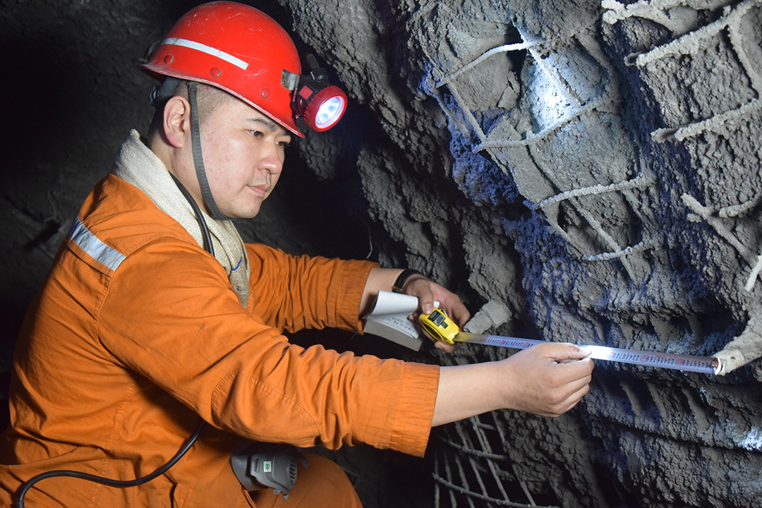 2022年8月17日打造過硬監察隊伍 運河煤礦全力實施“素質提升工程”（丁曉曉） (3).jpg
