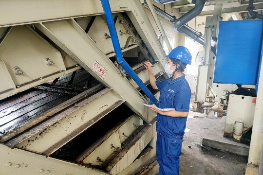 義橋煤礦丨基層區隊職工群“挑毛病”成新時尚