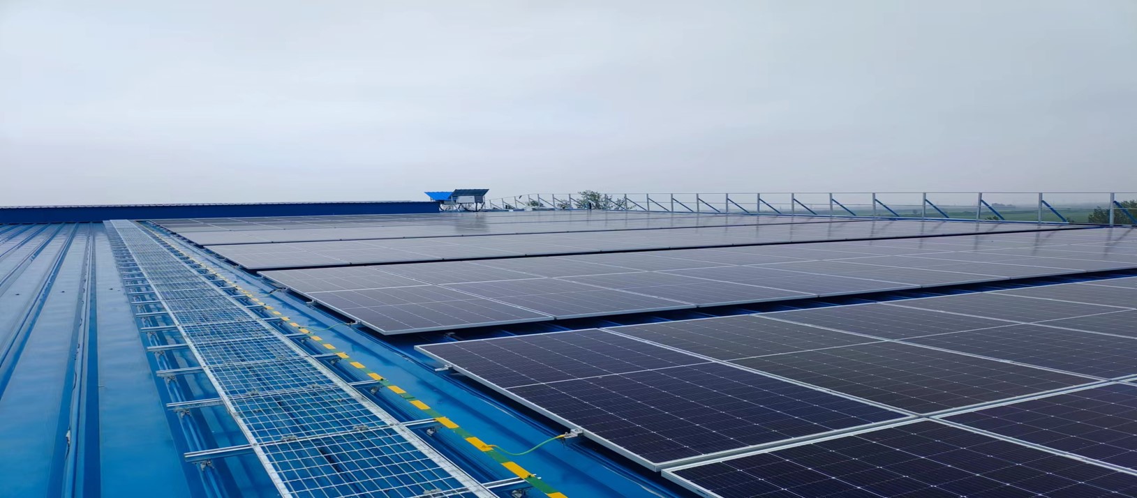 節能減排｜太平港光伏發電項目并網發電 年節電30萬度（邵偉章）.jpg