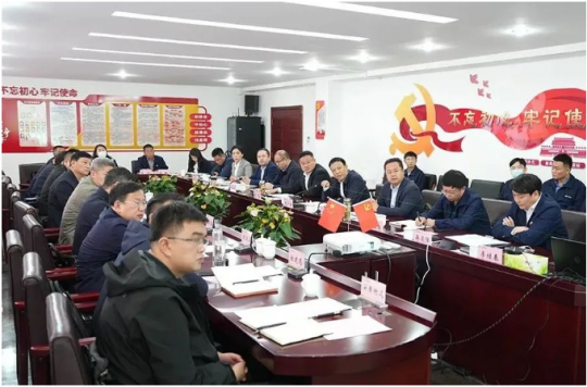 濟寧能源港航重點項目現場工作推進會召開