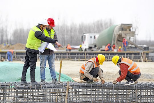加快重點項目建設 推動高質量發展