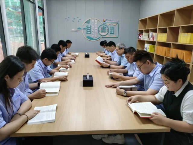 濟寧能源各企業積極開展黨團共上一節課活動
