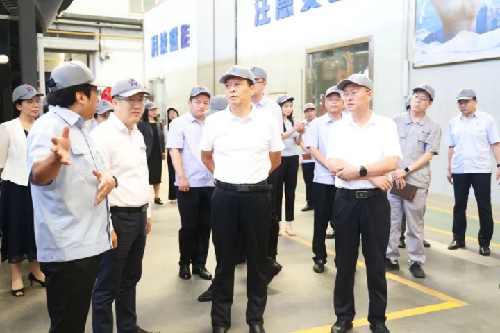 張廣宇帶隊到精密制造產業園調研指導工作