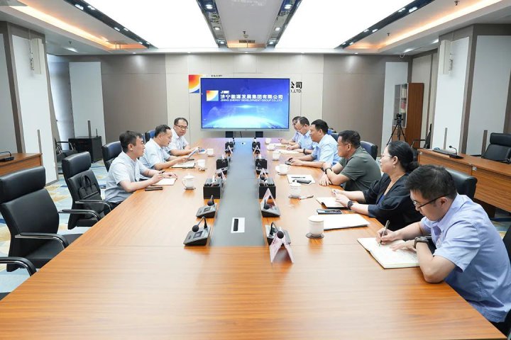 市委組織部領導到濟寧能源調研指導人才工作