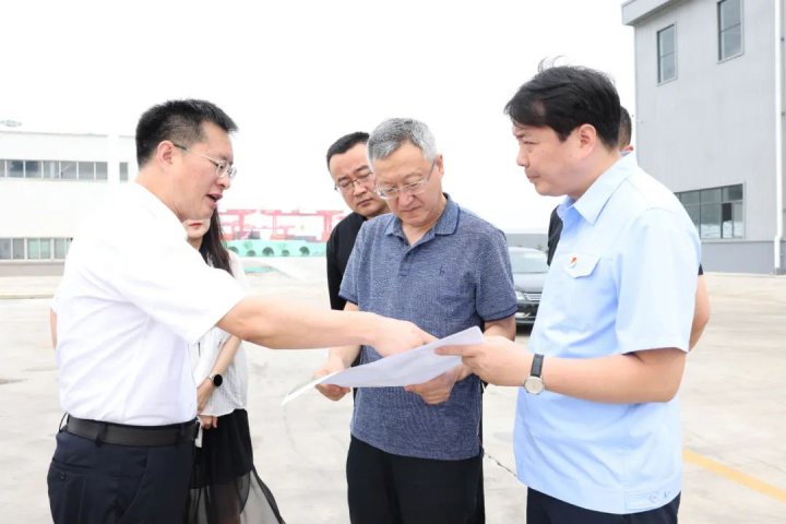 濟寧海關領導到濟寧能源調研指導工作