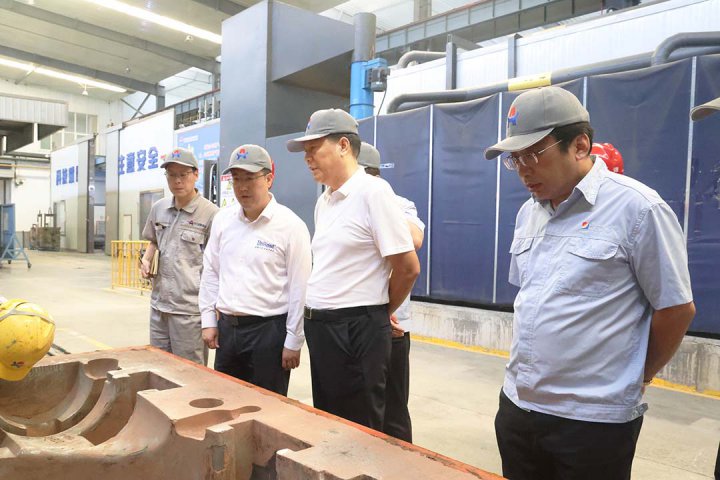 張廣宇到精密制造產業園調研指導工作