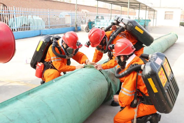 濟礦集團救護中隊順利通過2023年度礦山救護隊標準化達標驗收