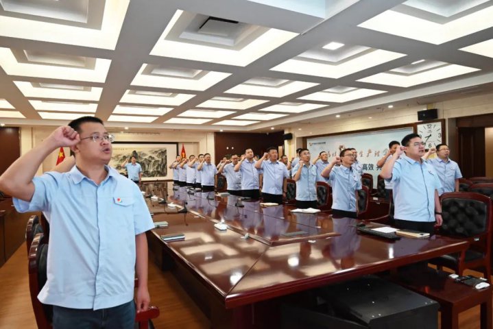 安居煤礦“三部曲”奏響提升運輸安全主旋律