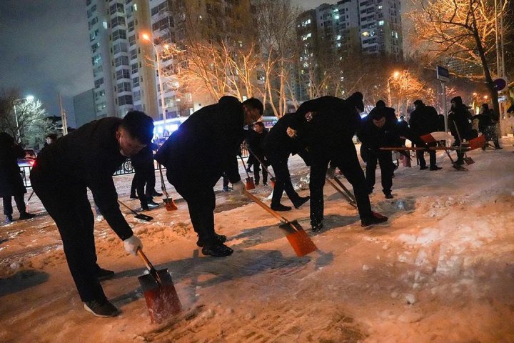迎“寒”而上，濟寧能源掃雪除冰在行動