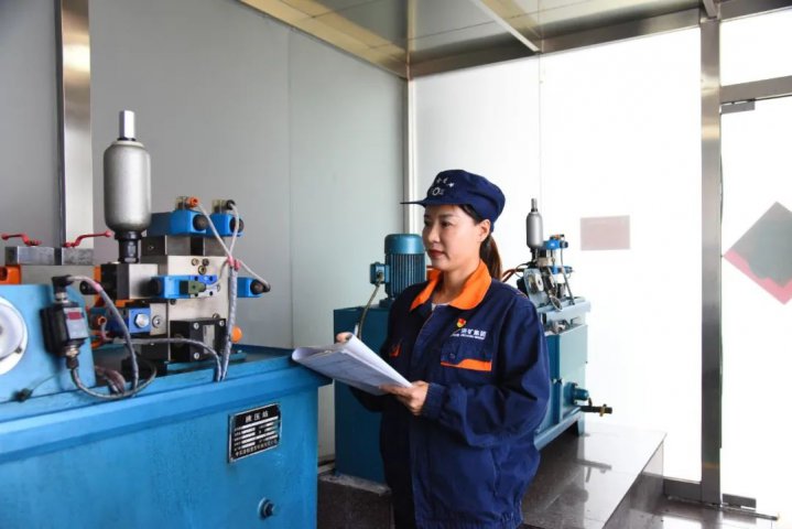 最美班組長丨趙敏：揚巾幗之志，展班組風采