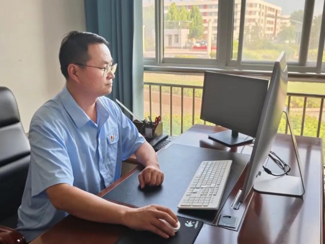 遵規守紀先進典型丨潘福贊：勤廉兼優作表率，精益求精擔重任