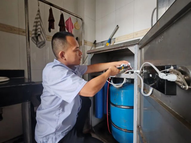 “兩貼近”花園煤礦著力答好為職工辦實事的“幸福答卷”