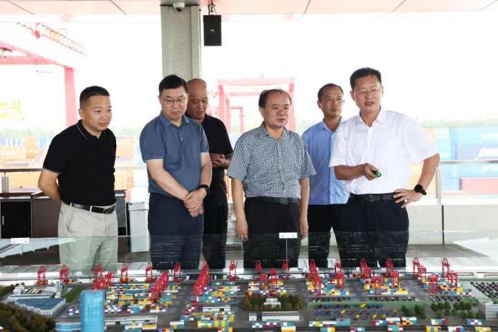 濟寧市政協領導到濟寧能源集團參觀調研