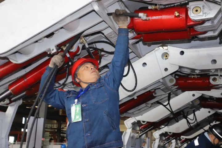 “機修”筑夢，學無止境的“技能大師”