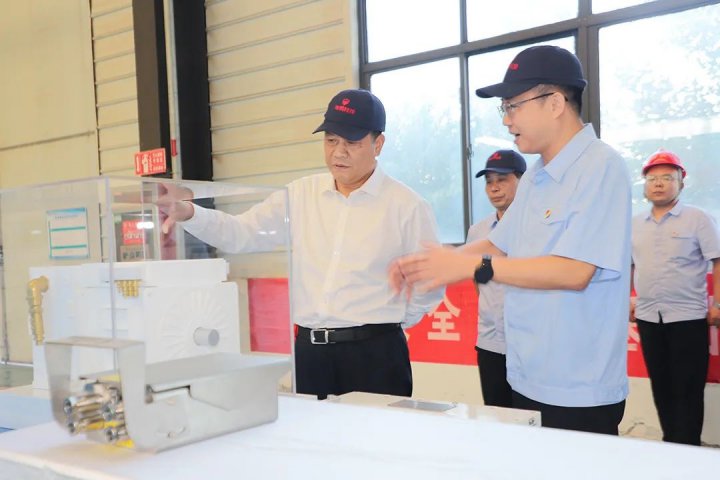 張廣宇到海納科技檢查指導工作