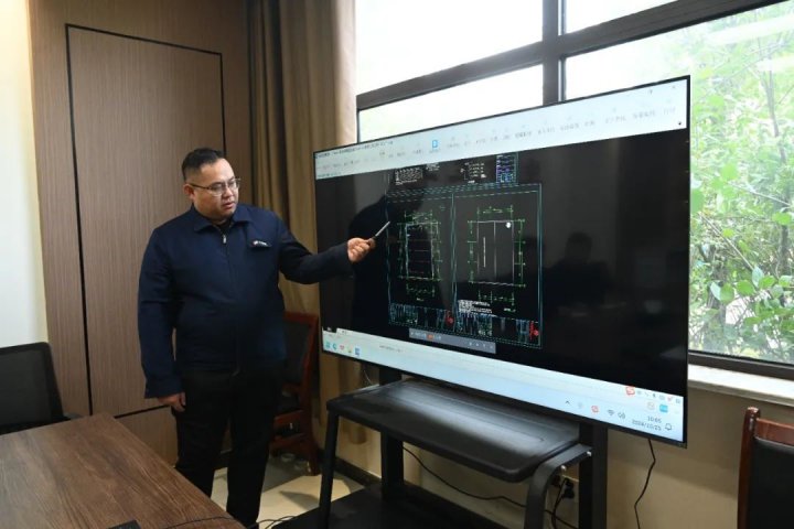 遵規守紀先進典型丨李寶：廉潔自律，爭做守護企業利益的衛士