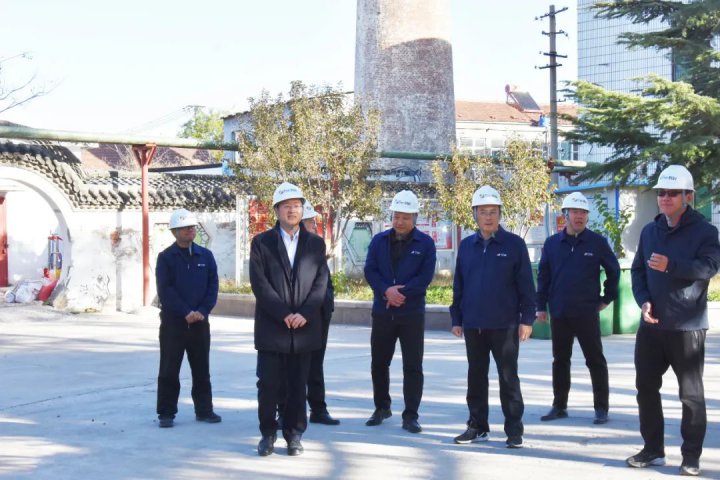 王崇景“四不兩直”到港建公司督導檢查安全生產工作