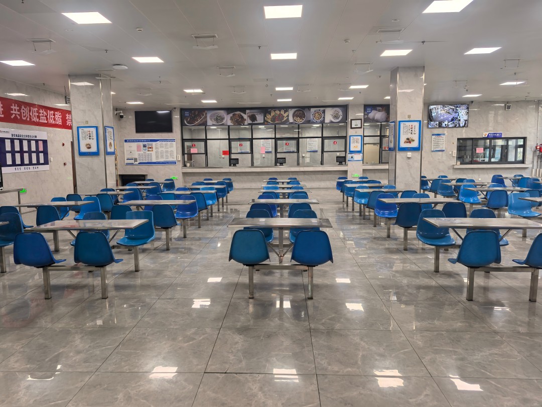 梁山港餐廳2(1).jpg